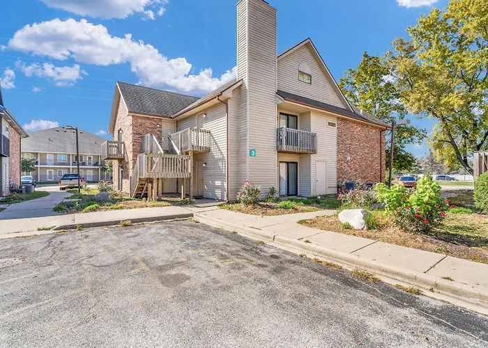 Red Lion & Urbana 3* Champaign