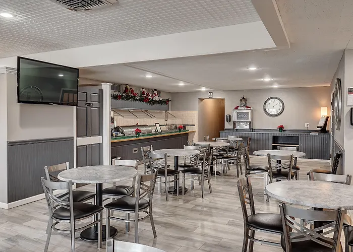 Hotel Red Lion & Urbana 3*